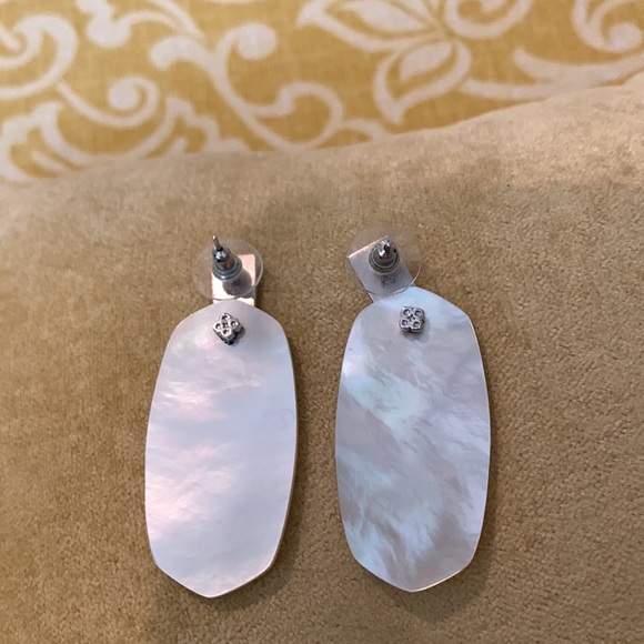 Kendra Scott earrings - Picture 3 of 3